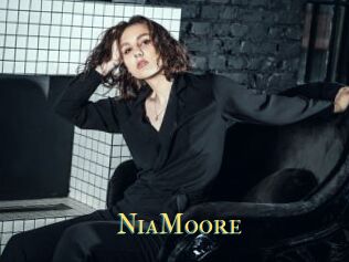 NiaMoore