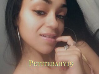 Petitebaby19