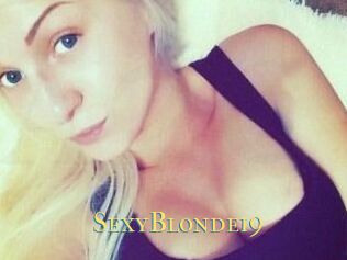 SexyBlonde_19