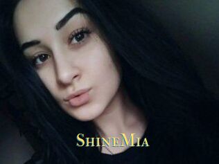 ShineMia