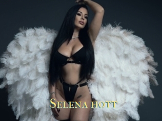 Selena_hott